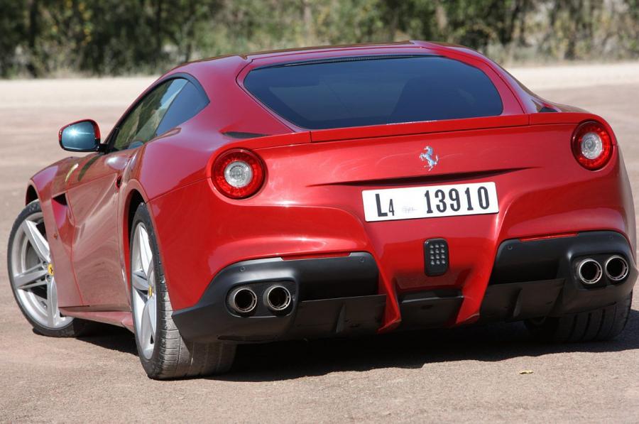  Ferrari F12berlinetta 2012 года  (фото 81 из 104)